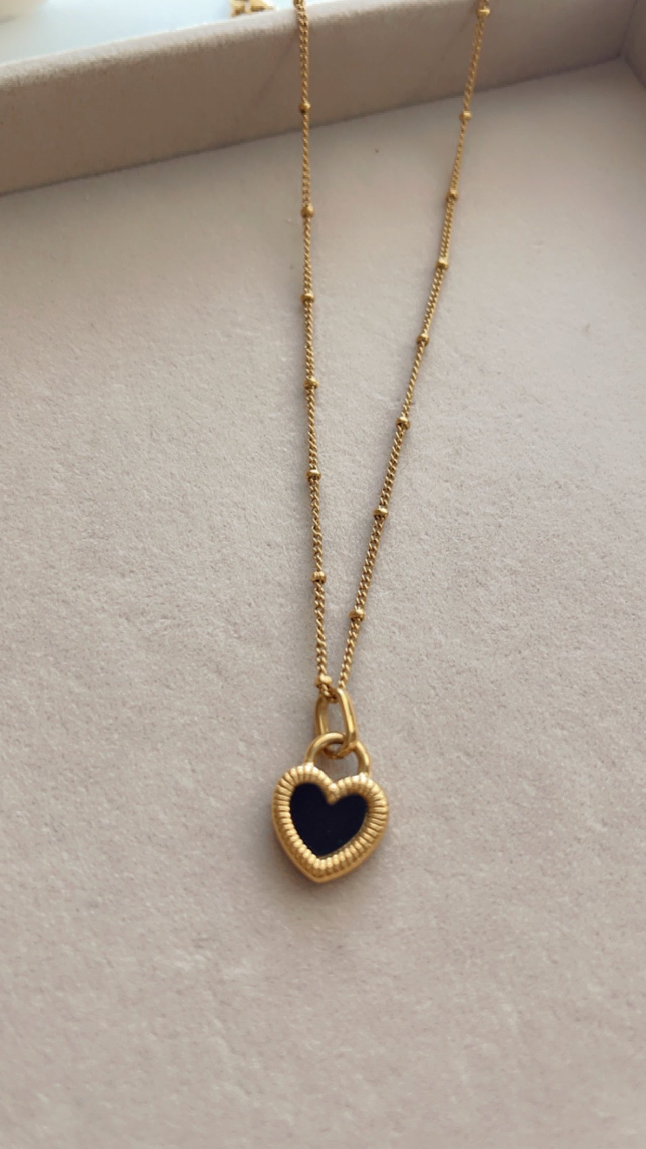 Zoé Heart Necklace