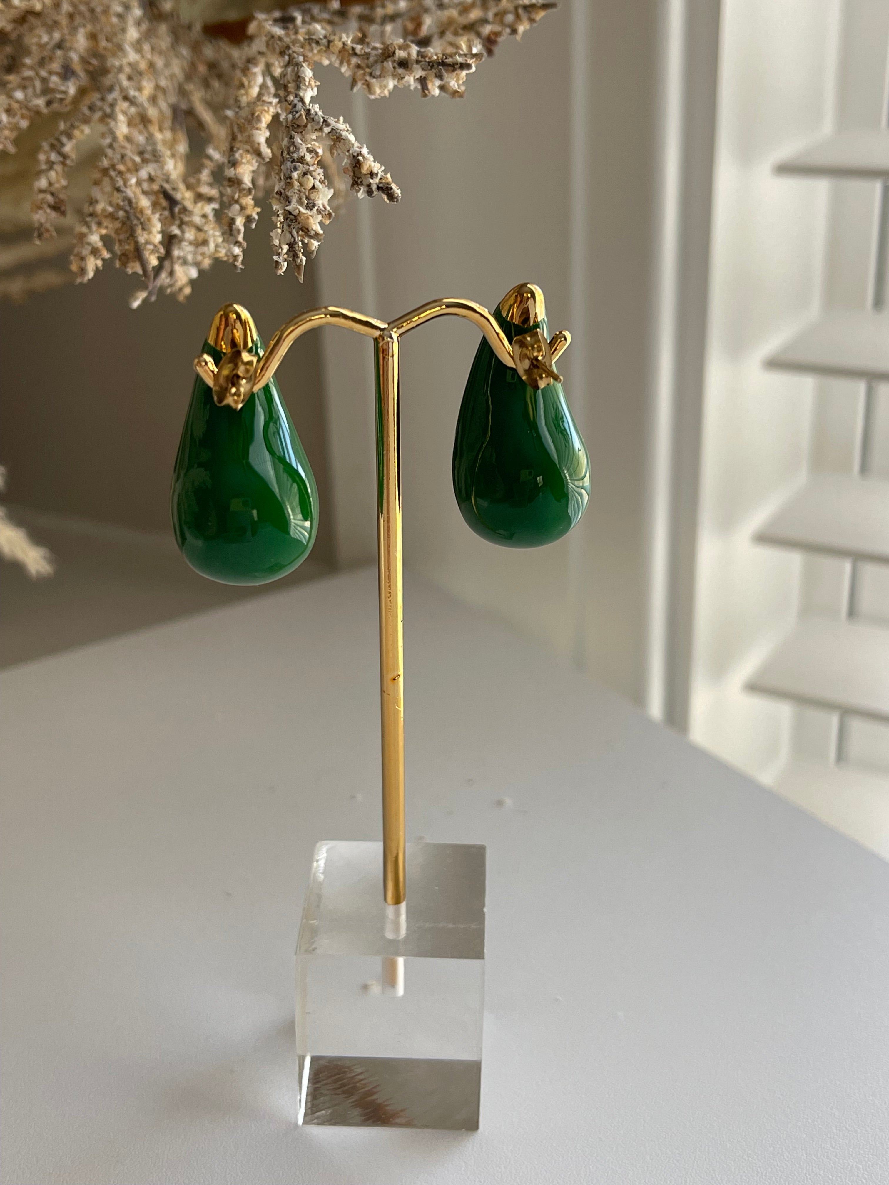 Emerald Sylvie Studs