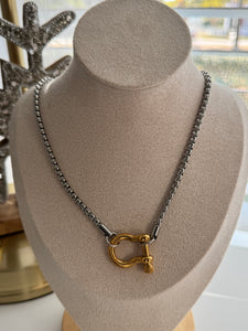 Herradura Necklace