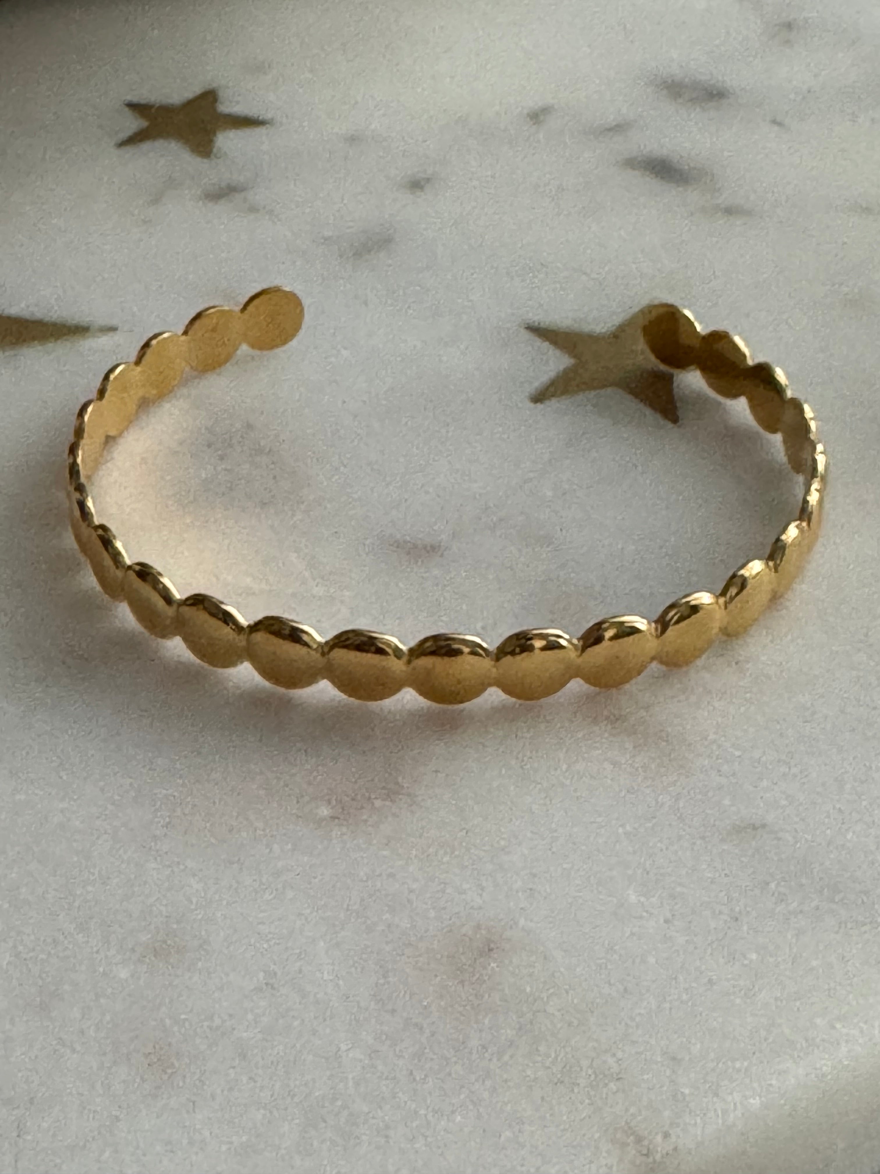 Inaya Bangle