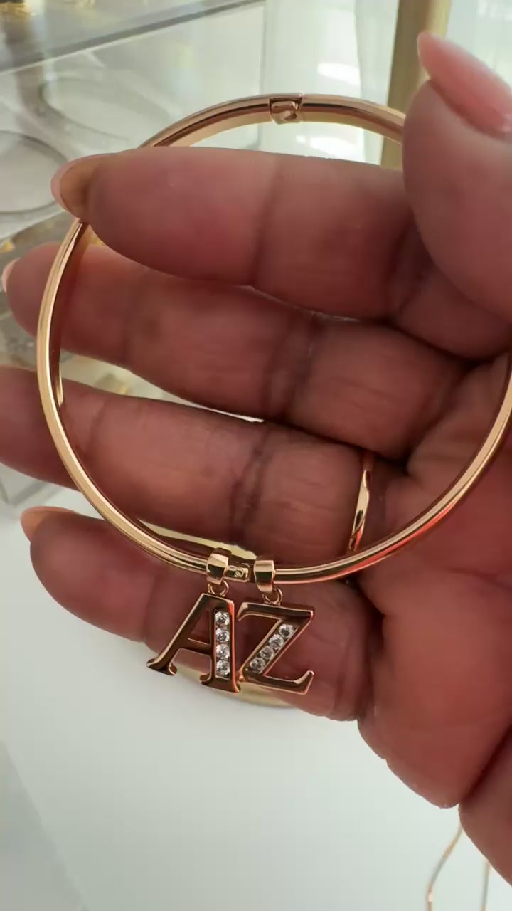 Initial Letters 18k