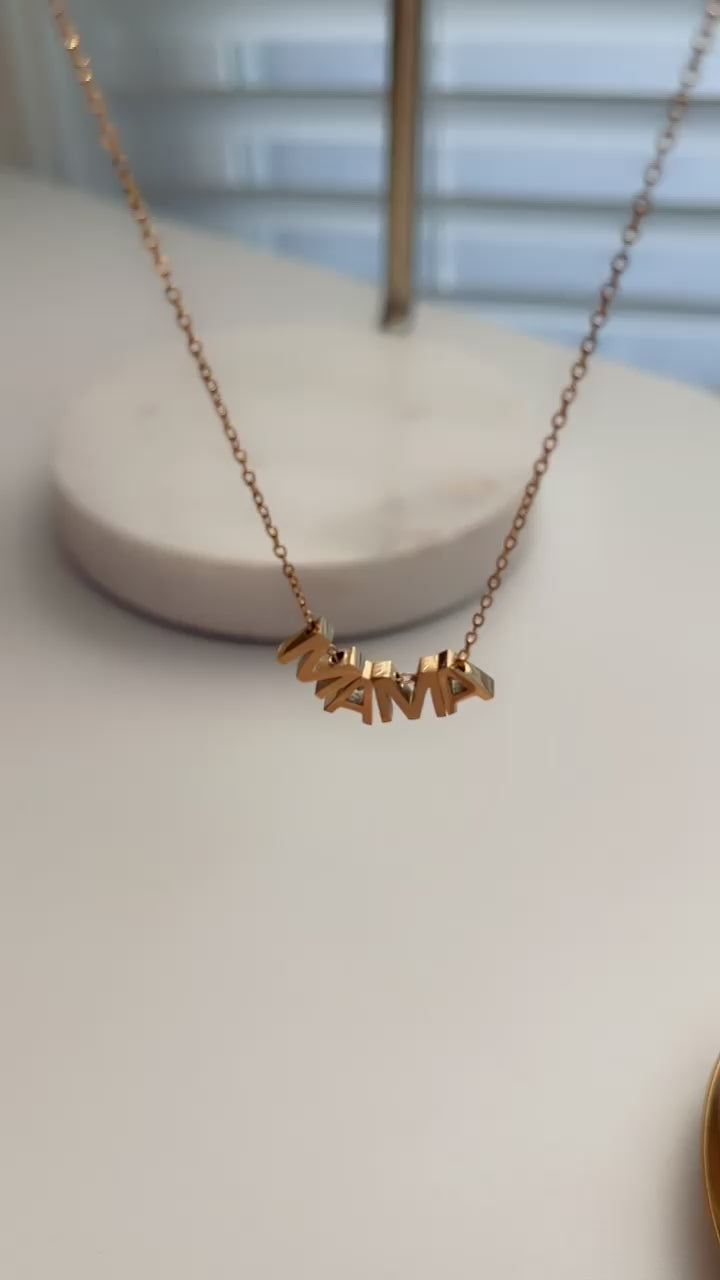 Mama Necklace