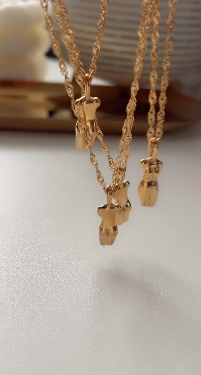 La Femme Necklace